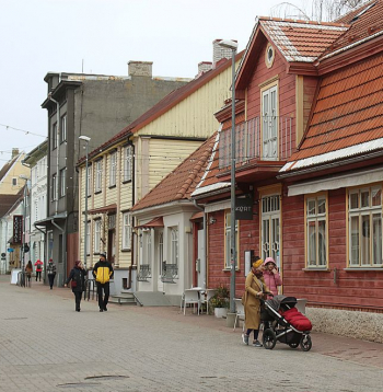 Pērnavas vecpilsēta – iecienīta vieta nesteidzīgām pastaigām.TUR vartiTallinas vārti Pērnavā, kur sācies senais pasta ceļš uz Igaunijas galvaspilsētu.