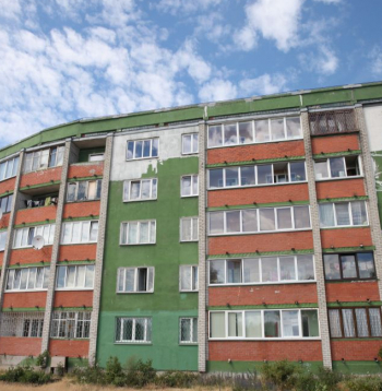 Ilustratīvs attēls. Daudzdzīvokļu nams.