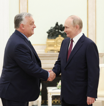 Ungārijas premjerministrs Viktors Orbāns ieradies vizītē Maskavā, kur ticies ar Krievijas diktatoru Vladimiru Putinu.