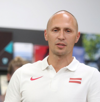 Latvijas Vieglatlētikas savienības (LVS) ģenerālsekretārs Dmitrijs Miļkevičs.