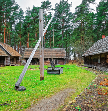 Latvijas Etnogrāfiskajā brīvdabas muzejā.