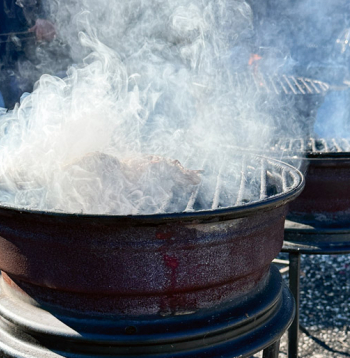 Riteņa diska grils.