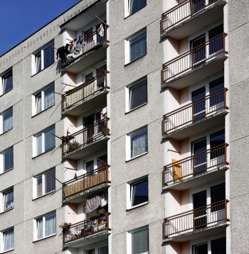 Daudzdzīvokļu nams. Ilustratīvs attēls.