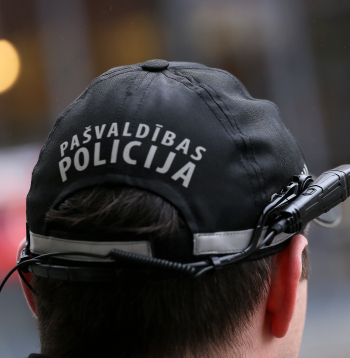 Pašvaldības policists. Ilustratīvs attēls.