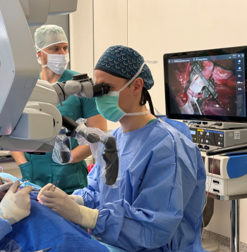 Stradiņa slimnīcā veikta unikāla operācija.