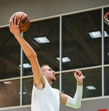 Kristapam Porziņģim jāatrod pārliecība uzbrukumā.