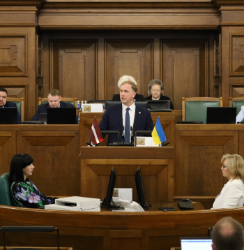 Viktors Valainis Saeimā notikušajās ekonomikas debatēs.