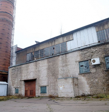 "Liepājas metalurga" adresē Brīvības ielā 93 reģistrētie SIA "Liepājas metalurgs" un SIA "Liepājas Steelworks", kur atrodas velmētava, turpina bezdarbību.