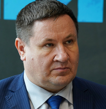 Ogres novadu turpinās vadīt Egils Helmanis.