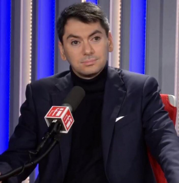 Grigorijs Meļkonjancs.