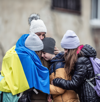 Pavisam droši var teikt, ka katrs Ukrainas iedzīvotājs Krievijas iebrukuma dēļ ir zaudējis kādu tuvinieku, draugu vai paziņu. 