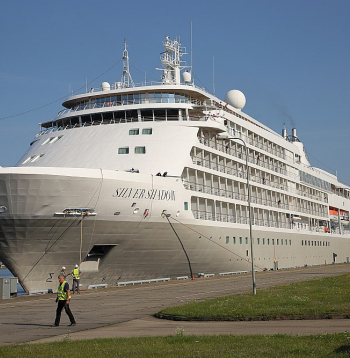 Kruīza kuģis "Silver Shadow" Rīgā.