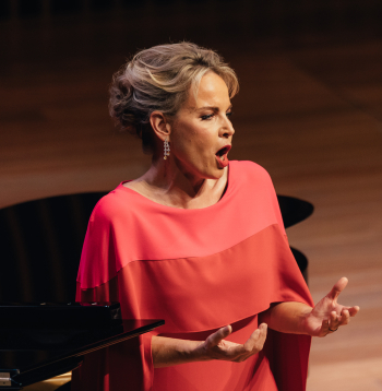 Elīna Garanča.