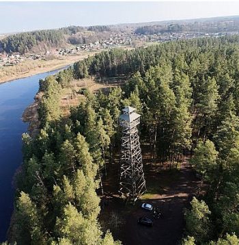 Priedaines skatu tornis Krāslavā.