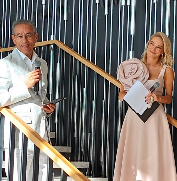 Andrejsalas apkaimi Rīgā arābu investors, nekustamo īpašumu uzņēmuma "Eagle Hills" valdes priekšsēdētājs Mohameds Ali Alabbars (no kreisās) uzskata par unikālu un vienu no perspektīvākajām pilsētvides attīstības vietām Ziemeļeiropas mērogā.