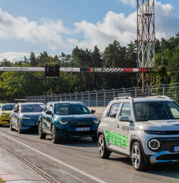 No Biķernieku trases ceļā dodas "Latvijas Gada EV" titula pretendenti.