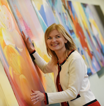 Elīna Līce: "Ir vērts aizdomāties arī par tādu nepopulāru un strīdīgu aspektu kā vardarbība pret mākslas baudītāju."