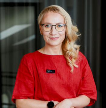 Anna Andersone savu ceļu tehnoloģiju pasaulē sāka jau tad, kad daudziem šī joma
vēl bija kas jauns un neatklāts.