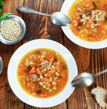 Ribiņu zupa ar grūbām.