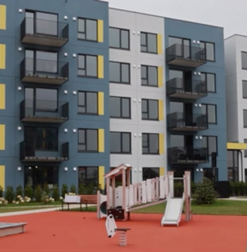 Jaunās zemas īres maksas dzīvokļu mājas Valmierā.