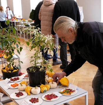 Izstāde "Ķirbjaugi un paprika 2025" Latvijas Nacionālajā dabas muzejā.