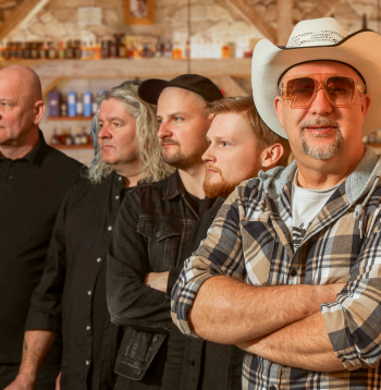 Grupa "Apvedceļš".