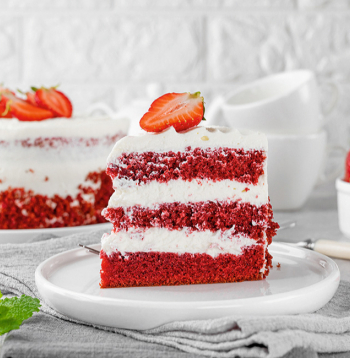 Sarkanā samta kūka.