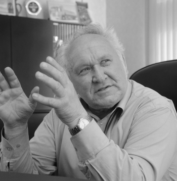 mants Balodis, LPKS "Straupe" valdes priekšsēdētājs, Straupes Piens, LPKS "Straupe". ''Pienotava'', Plācis, Straupes pagasts, Pārgaujas novads. 14/05/2013.