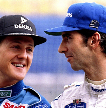 Mihaēls Šūmahers (no kreisās) un Deimons Hils deviņdesmito gadu vidū bija sīvākie sāncenši F-1 trasēs.