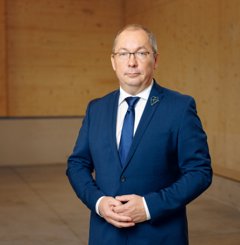 AS "Latvijas Finieris" padomes priekšsēdētājs Uldis Biķis.