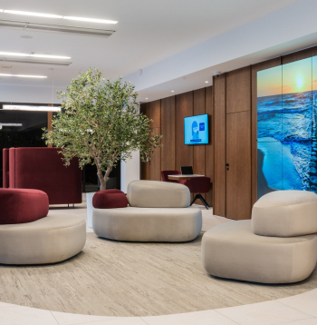 "Luminor" pēc rekonstrukcijas atklāj savu lielāko klientu apkalpošanas centru "Skanste".