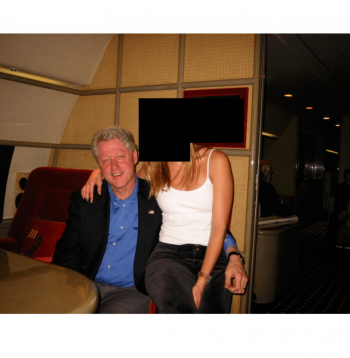 Džefrija Epstīna lietas materiālu foto. Bils Klintons.