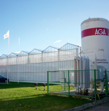 Ļoti laba alternatīva ir firmas AGA ogļskābā gāze, ko daudzas Latvijas saimniecības izmanto jau gandrīz trīsdesmit gadu.