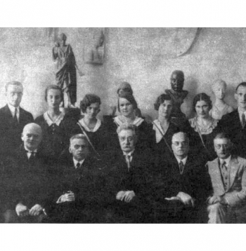 A. Tentelis vēsturnieku un valodnieku vidū 20. gs. 30. gadu beigās.