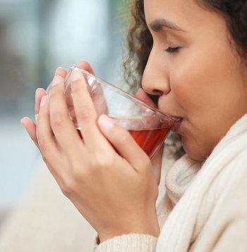 Zāļu tējas var lietot vienas pašas kā monoaugus, tomēr daudz efektīvāk ir dzert tēju maisījumus.