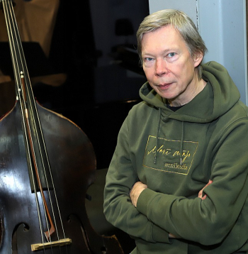 Normunds Šnē: "Divdesmit gadi ir kolosāls brīdis, kad pietiek, kad manā vietā jānāk kādam citam un varbūt ir jāpagriež tas viss mazliet uz citu pusi, ar kādām jaunām niansēm repertuārā un skanējumā."