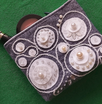 Kosmētikas maciņš.