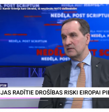 Latvijas Republikas vēstnieks NATO Māris Riekstiņš.