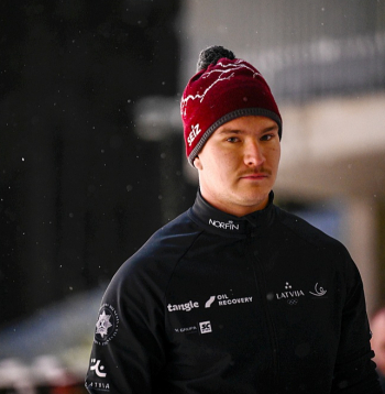 Renāram Grantiņam šī bija pirmā sezona augstākajā bobsleja līmenī, kas noslēdzās ar nepatīkamu traumu olimpisko spēļu treniņos.