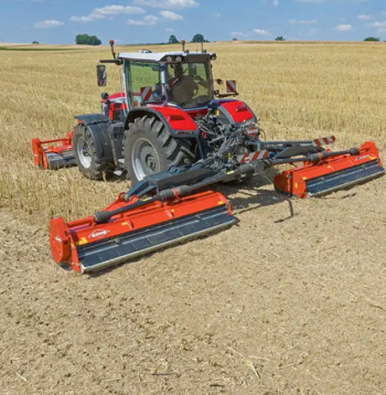 'Kuhn BP 8402 Pro' pļaujmašīna.
