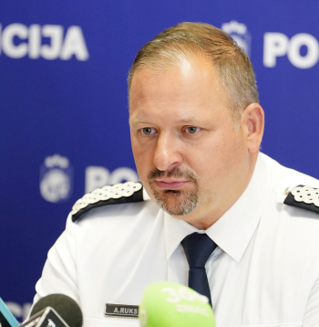 Valsts policijas priekšnieks ģenerālis Armands Ruks.
