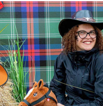 Aizputes kultūras nama pasākumu organizatore Kristīne Āreniece.