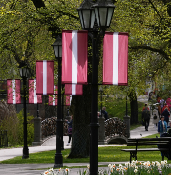 Rīga, Bastejkalns, pavasaris.