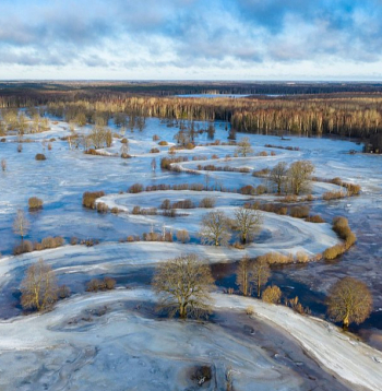 Somā Nacionālajā parkā piektais gadalaiks nekad nesākas vienā un tajā pašā laikā. Pašlaik plūdu teritorijās vēl daudz ledus.
