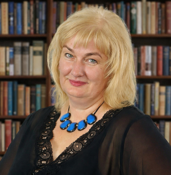 Linda Šmite: "Man jau kādu laiku gribējās rakstīt, bet īsti nebija tēmas, biju jau diezgan daudz ko norakstījusi no sevis nost."