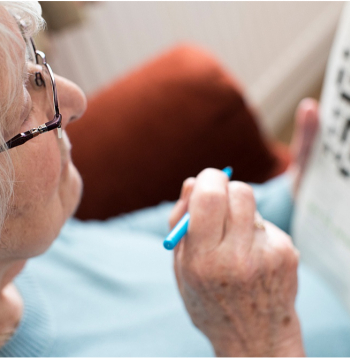 Cilvēkiem nepieciešami gan kognitīvās izziņas un domāšanas treniņi, gan arī fiziskas aktivitātes. Dažādi rokdarbi atjauno smalko motoriku, bet fiziskās aktivitātes – neironu saites. Krustvārdu mīklu risināšana arī ļoti noderīga. Cilvēkiem nepieciešami gan kognitīvās izziņas un domāšanas treniņi, gan arī fiziskas aktivitātes. Dažādi rokdarbi atjauno smalko motoriku, bet fiziskās aktivitātes – neironu saites. Krustvārdu mīklu risināšana arī ļoti noderīga.
