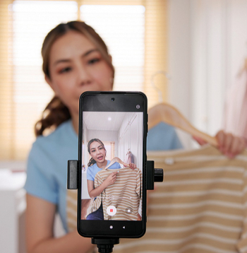 Pirkšana sociālajos tīklos no juridiskā viedokļa tiek uzskatīta par distances līgumu.