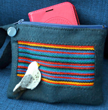 Izmantota arī filcēšanas tehnika.