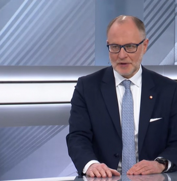 Aizsardzības ministrs Andris Sprūds (P).