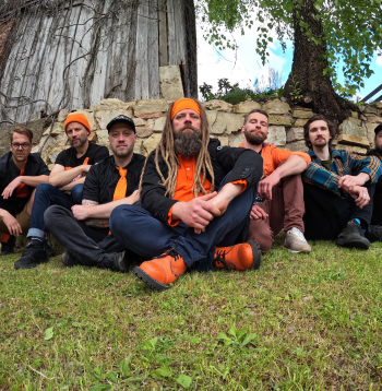 Grupa "Oranžās brīvdienas".